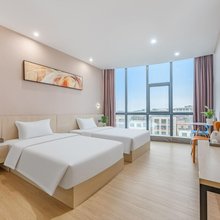 饶都酒店(花都融创文旅城店)
