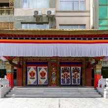 日喀则格萨尔大酒店