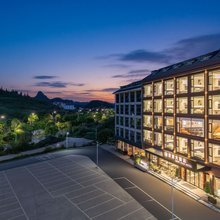 榕源大酒店(黄果树景区瀑布店)