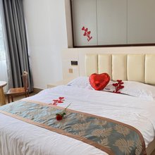 海润酒店(盛隆钢铁厂公交车站店)