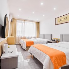小城人家民宿(大吉他广场店)