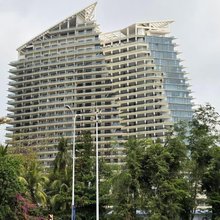 三亚铂金雅居海景公寓(三亚湾椰梦长廊店)