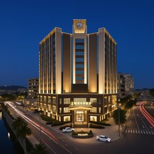 陆丰皓丽半岛酒店(福山天后宫玉照公园店)