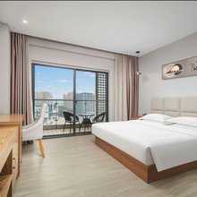 杭州铂悦蓝湾酒店(美院象山地铁站店)