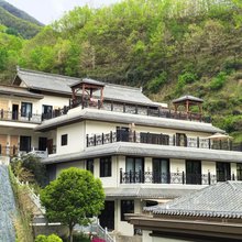 七彩心悦港枕溪山居民宿
