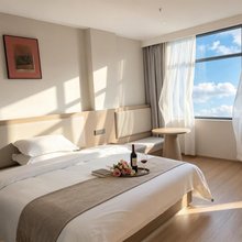 YunLan Hotel云澜酒店(昭通鲁甸朱提文化公园店)