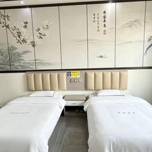 耿马孟定金边商务酒店