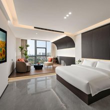 Space Esports殊桐酒店(贵阳万象汇奥林匹克体育中心店)