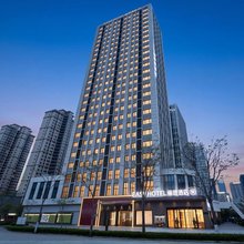 丽橙·悦酒店(武汉光谷科技会展中心大悦城店)