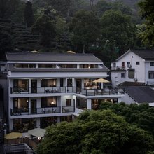 墨涧·野奢私汤山居(西湖风景区店)