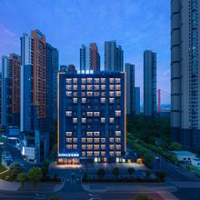 艺龙酒店(武汉汉阳江滩马鹦路地铁站店)