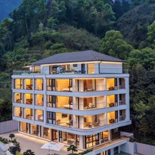 桐庐云麓里青野民宿(雅鲁漂流山湾湾漂流店)