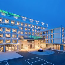 济南大明湖假日酒店