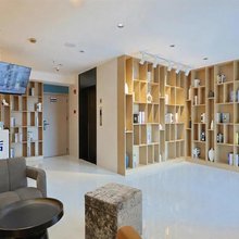 辰希·蓝山丨设计师酒店(大众传媒学院店)