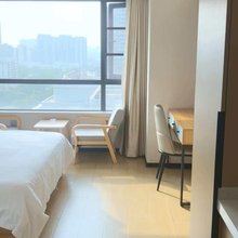 尚美CC影院民宿(和平街地铁站店)