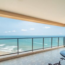 双月湾虹海湾观浪海景公寓
