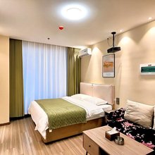 晨熹·Comfort小屋(乌鲁木齐国际会展中心店)