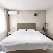 听雨民宿(清明上河园店)