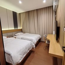 汉源县鸿运居民宿