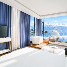大理寻缦·Tideview 伴山海景度假美宿(洱海机场店)