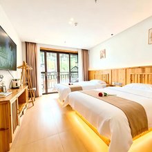 风桥轻雨●行歌里serene and comfortable江景民宿(古城风桥店)