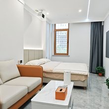 精品公寓(山姆长白店)