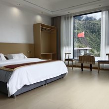 理县龍悦酒店