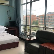 阳光旅馆