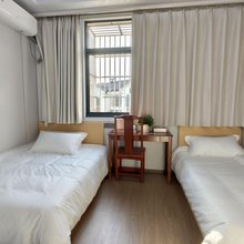 屋檐下