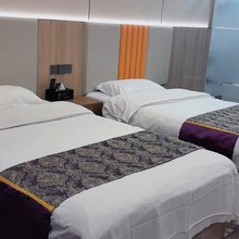 艺选安來酒店(西宁曹家堡机场店)
