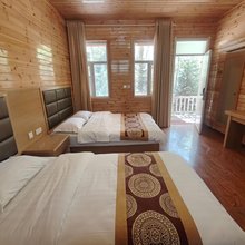 嘉峪关亚龙湾生态木屋(嘉峪关南站店)