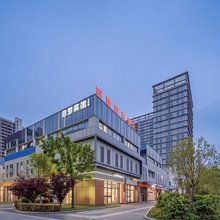 启梦优选酒店(淮北师范大学滨湖校区店)