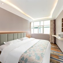 博鑫商务酒店(上海广兰路地铁站店)