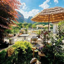 岩宿山居(大峡谷镇店)