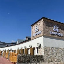 金淋河畔度假村(伊春金祖峰景区店)