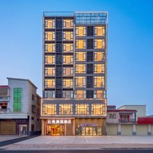 云海澜庭·山海景观｜影音智能酒店(三亚南山寺崖州湾科技城店)
