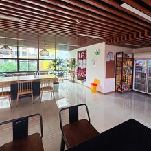 燃青青年旅舍(贵阳喷水池地铁站店)