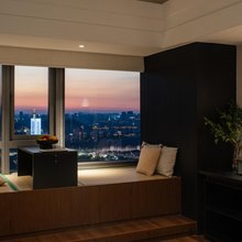 Ling玲·江景(长沙五一广场国金中心店)