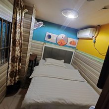 爱琴公寓(重庆南坪西路店)