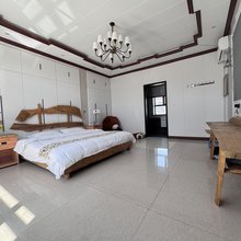 那拉提夏展民宿