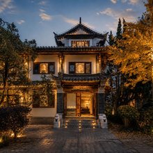 千寻槐序酒店(民族村滇池风景区店)