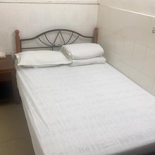 百联住宿公寓(龙华富士康店)
