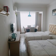 时光公寓(凯里学院店)