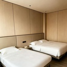 甘孜县成甘印象酒店