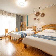 特克斯风林阁民宿(特克斯八卦城店)