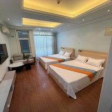 廊坊岩岩民宿(廊坊开发区会展中心店)