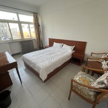 金凤凰旅店