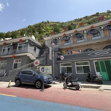 碛口古镇黄景岩畔客栈