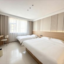 开封亿居民宿(万岁山大宋武侠城店)