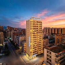 欧莱亚·ORELYA HOTEL·高空观景酒店(普宁广场万泰汇购物中心店)